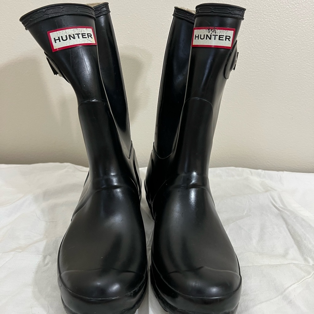 Short Hunter rain boots size 7